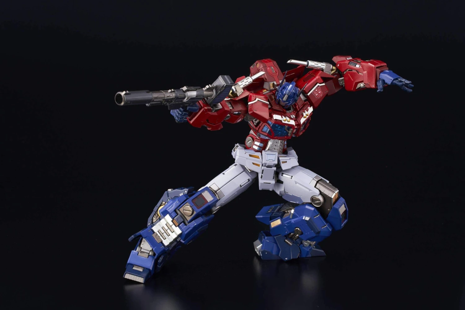 Bandai #05 Optimus Prime "Transformers", Flame Toys Kuro Kara Kuri - Image 10
