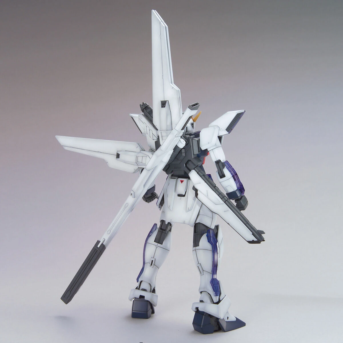 Bandai MG 1/100 GX-9900 Gundam X - Image 5