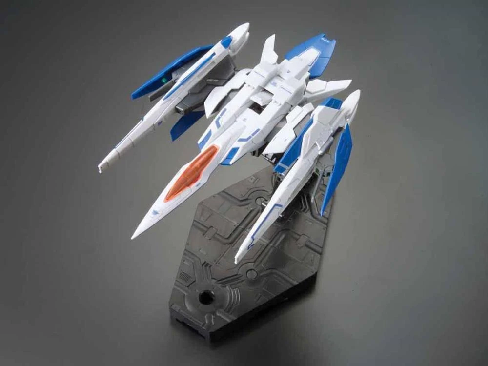 Bandai RG 1/144 #18 00 Raiser - Image 11