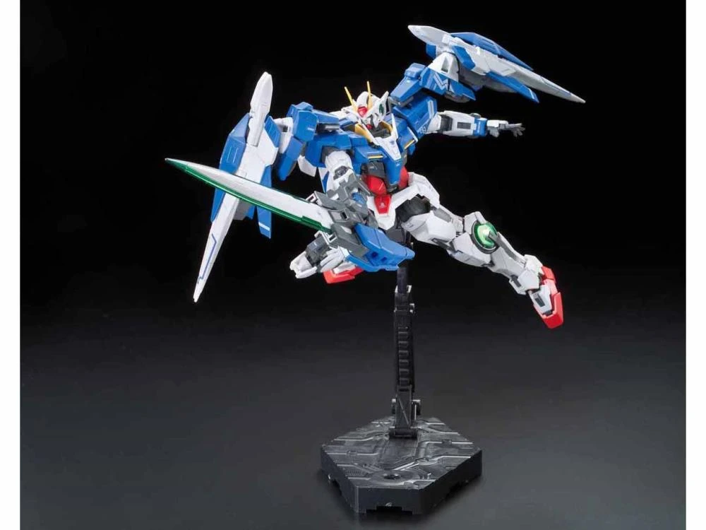 Bandai RG 1/144 #18 00 Raiser - Image 10
